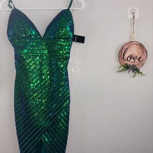 Privy Green Sequin Prom Dress